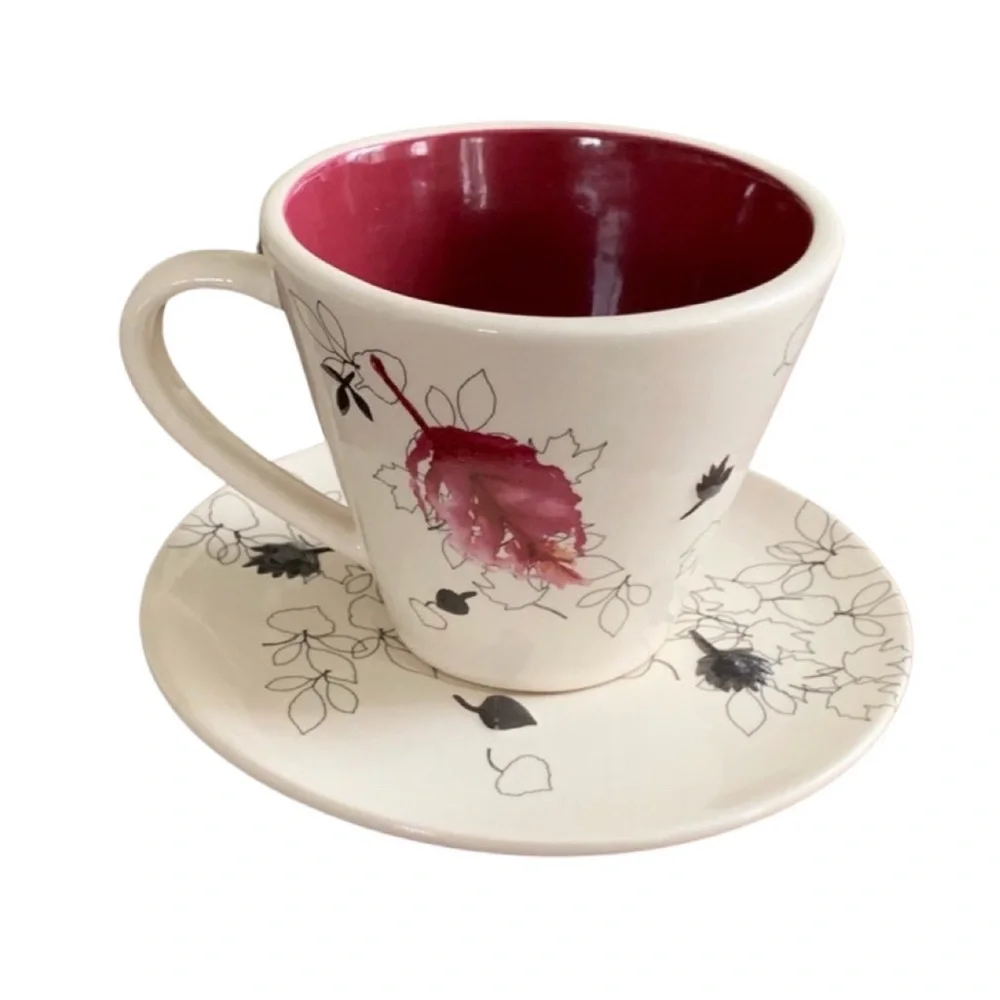 Starbucks Vintage Set of Four Cups & Saucers 2007 Retired Pattern Autumn Leaves